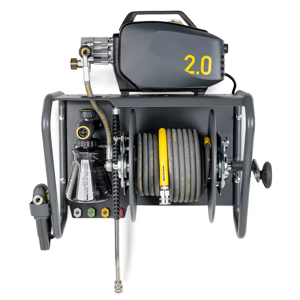 ACTIVE wall mount hose reel gemonteerd aan muur – universele compatibiliteit hogedrukreiniger