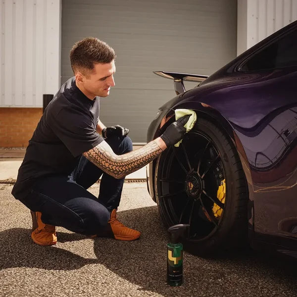 YumCars Tar & Residue resultaat – vlekvrije lak na behandeling
