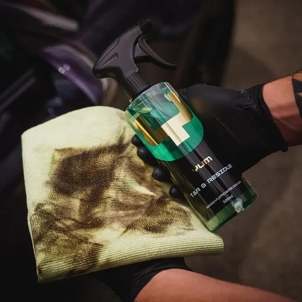 YumCars Tar & Residue applicatie – spuiten op teerresten voor eenvoudige verwijdering
